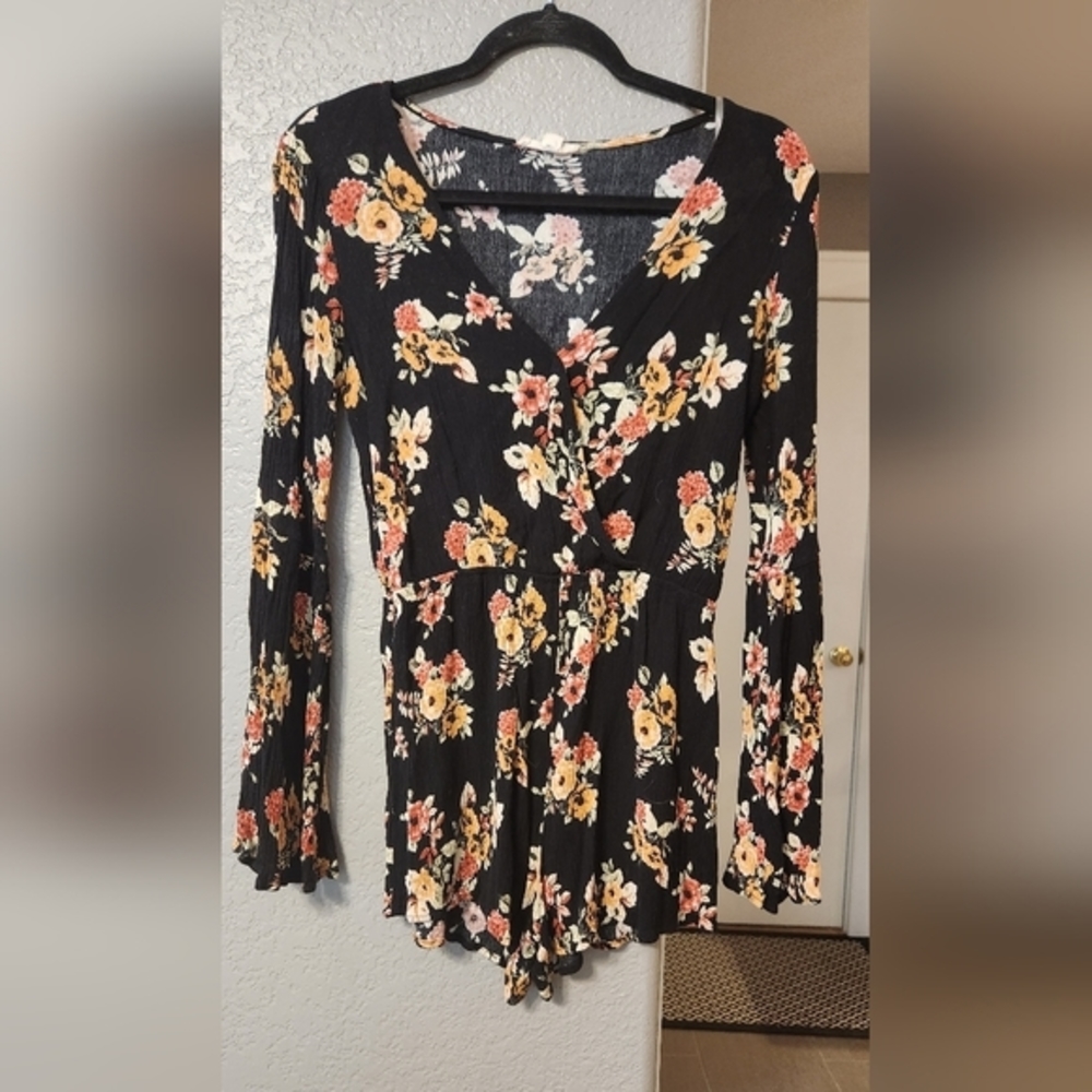 LA Hearts Floral‎ Romper, Size S